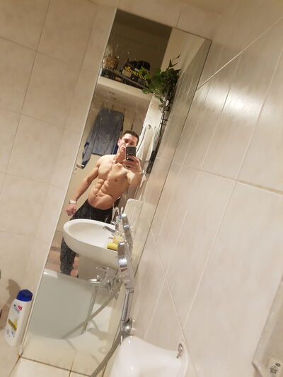  ,   Nikolai, 27 ,   ,   