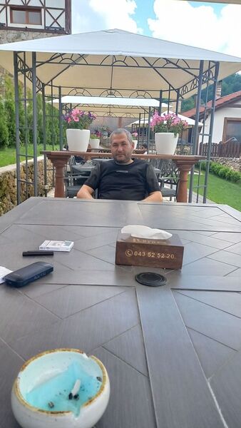  ,   Davit, 37 ,   ,   