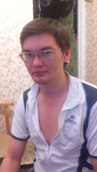  -,   Leon, 38 ,   ,   , c 
