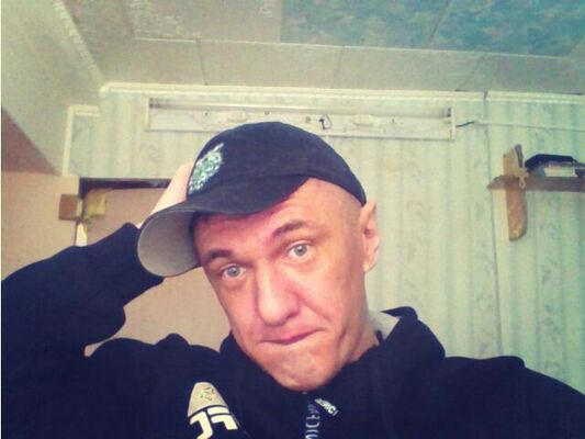  ,   Paul, 40 ,   