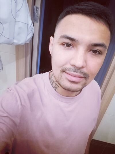  ,   Groot, 34 ,   ,   