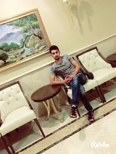  ,   Mekki, 33 ,   