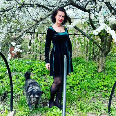  ,   Anastasia, 41 ,     , c 