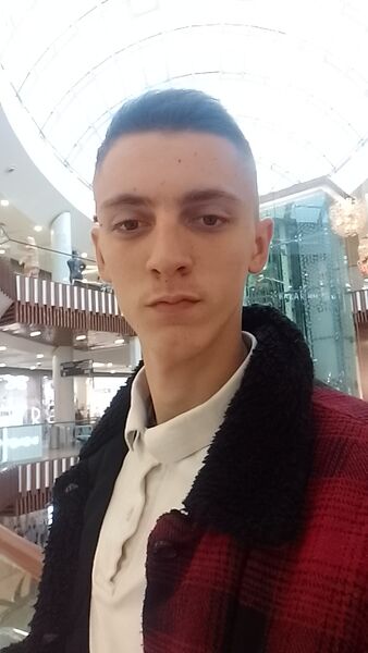  --,   Alexander, 23 ,   ,   , 