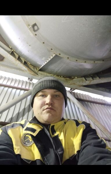  ,   Ivan, 37 ,   ,   