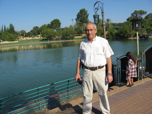  Tel Aviv-Yafo,   Boris, 75 ,   ,   , c 