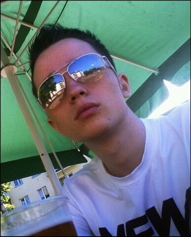  ,   Aleksandriks, 31 ,   