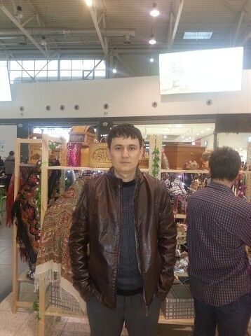  --,   Latif, 40 ,     , c 