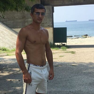  ,   Hovo777, 35 ,   