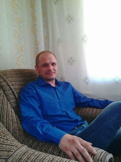  ,   Albert, 46 ,   ,   