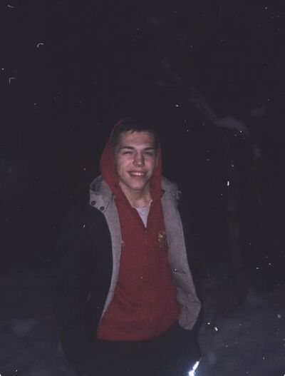  ,   Grisha, 21 ,   ,   , c 