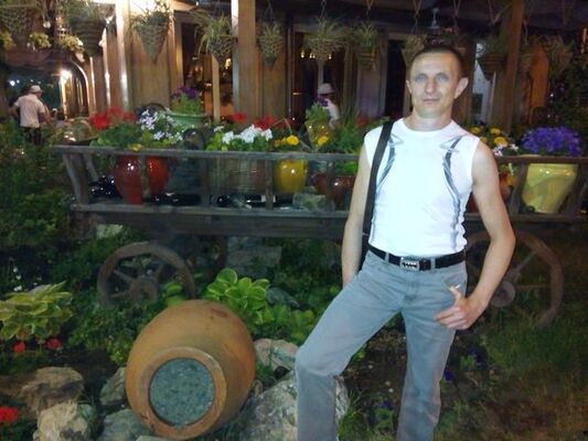  ,   Andrej, 49 ,   ,   , c 