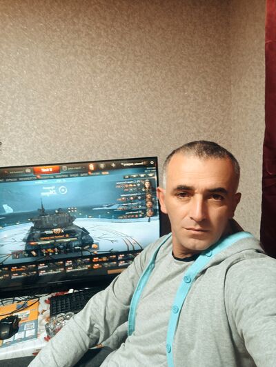  ,   Torsten, 42 ,   ,   
