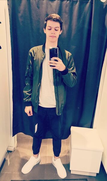  ,   , 24 ,   ,   