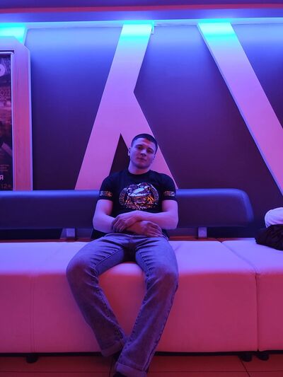  ,   Pasha, 25 ,   ,   