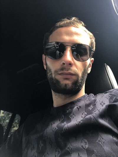  ,   Hayro, 27 ,   ,   , c 