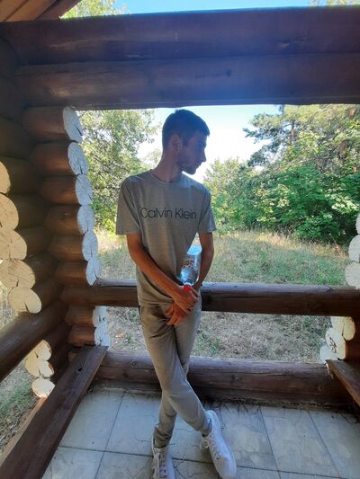  ,   Kirill, 27 ,   ,   