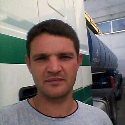  ,   Misha, 35 ,   ,   