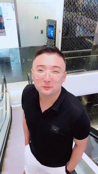  ,   Arman, 34 ,   