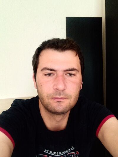  ,   Mladen, 38 ,   ,   