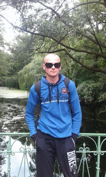  ,   Apollo, 42 ,   