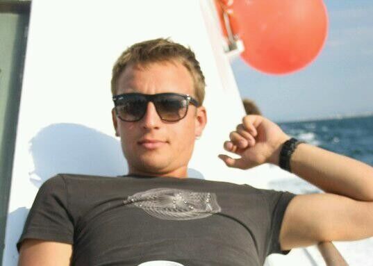  4866611  Sergeio, 37 ,    