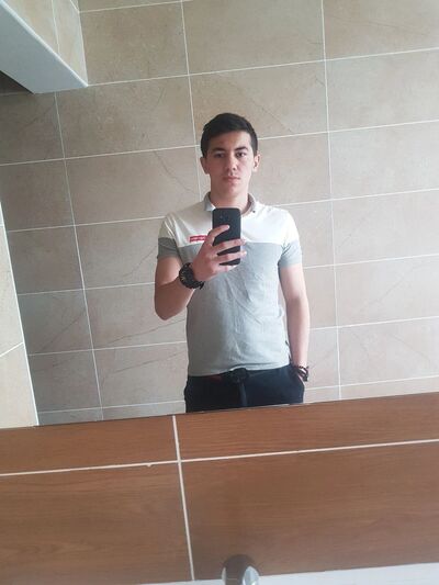  ,   Jon, 25 ,   ,   