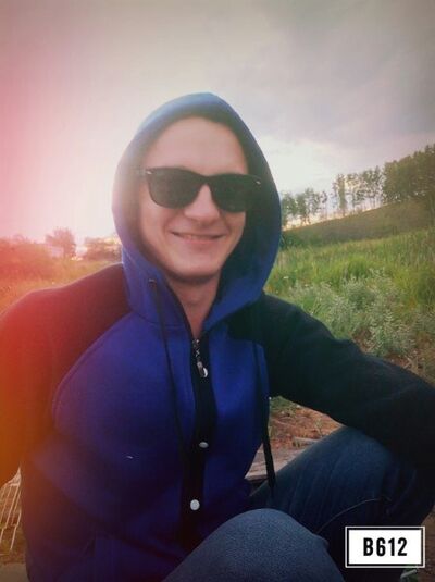  ,   Vlad, 32 ,   ,   , c , 