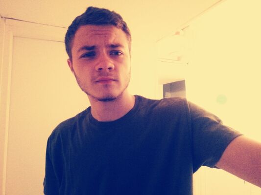  Holon,   Stas, 27 ,   ,   , c 