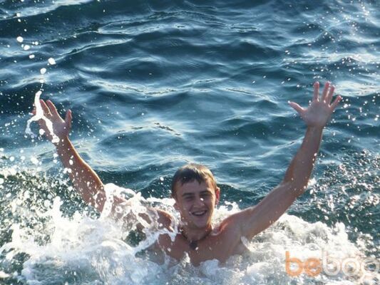  ,   Anton, 33 ,  
