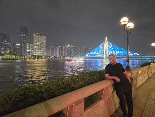  Lorton,   Ali, 40 ,   ,   , 