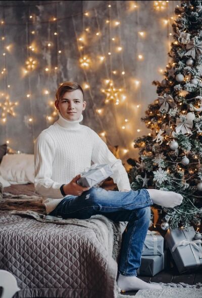   ,   Ivan, 21 ,   ,   , c , 