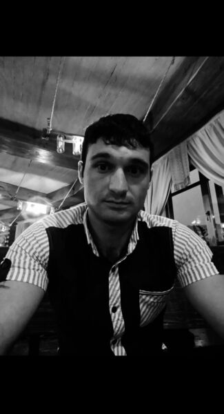  ,   Tigran, 32 ,   ,   