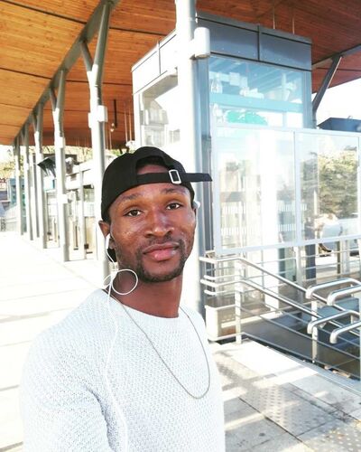  Rueil-Malmaison,   Bouba, 35 ,   ,   , c 