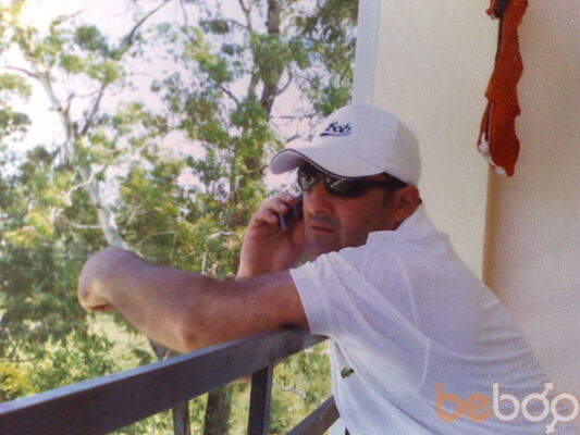  ,   Artur, 55 ,  