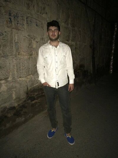 ,   Arsen, 32 ,   