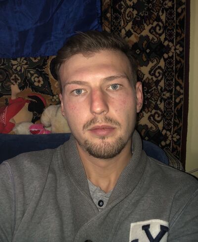  ,   Sergii, 34 ,  