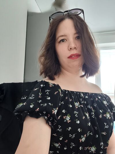  ,   Regina, 26 ,   c 