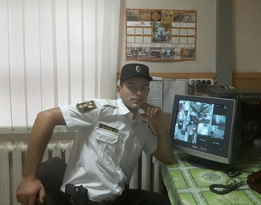  ,   Igor, 33 ,   ,   , c 