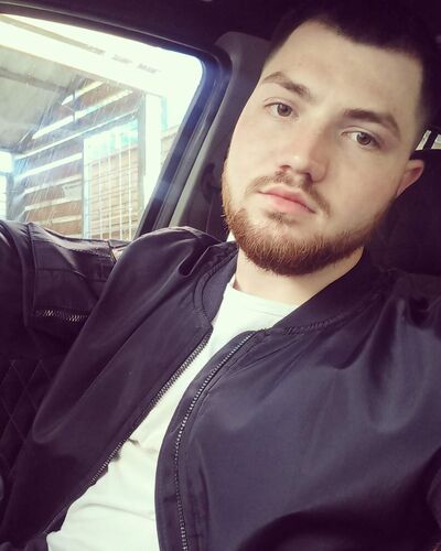  ,   Tudor, 24 ,   ,   