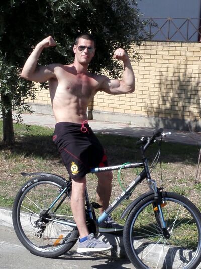  ,   Alex, 41 ,   ,   , c 