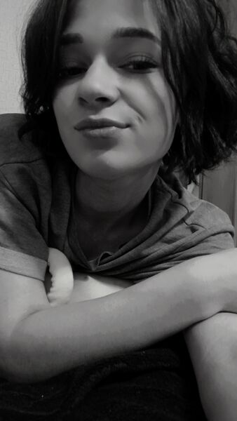  ,   Nina, 23 ,   ,   