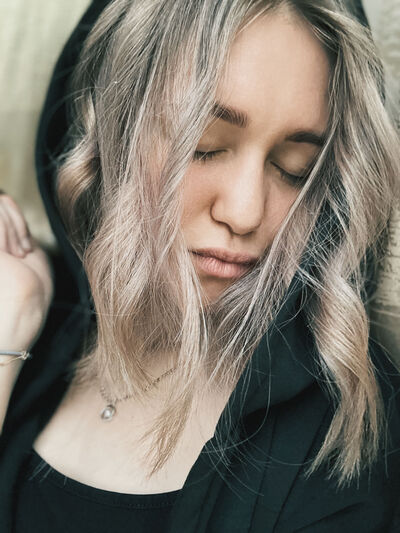  ,   Natasha, 26 ,   c 