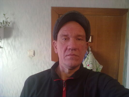  ,   Maksim, 46 ,   ,   , c 