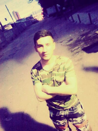  ,   Farxat, 28 ,   ,   , c 