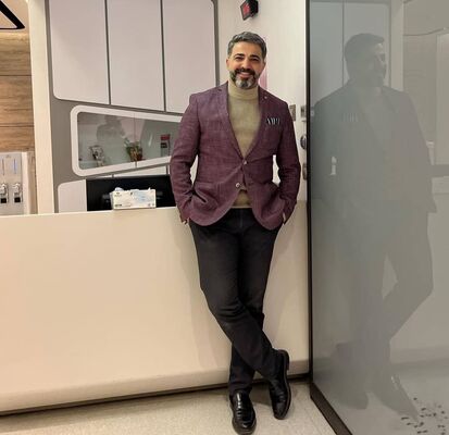  Annapolis,   Tas Akif, 54 ,   c 