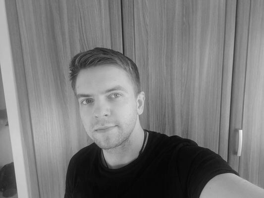  --,   , 25 ,   