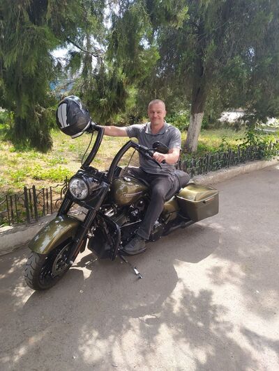  ,   Victor, 51 ,   ,   , c 