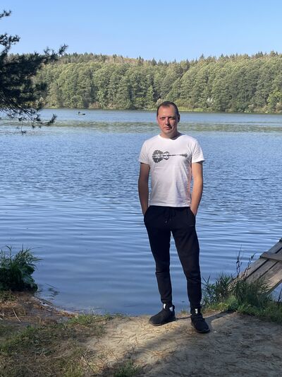  ,   Ilya, 42 ,   ,   , c , 