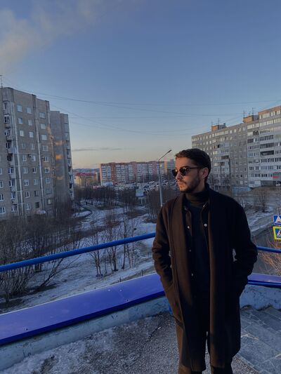  ,   Khalid, 30 ,   ,   